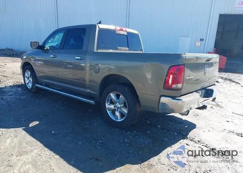 2015 Ram 1500 Lone Star z USA, uszkodzony, nr VIN 1C6RR6LT4FS785195